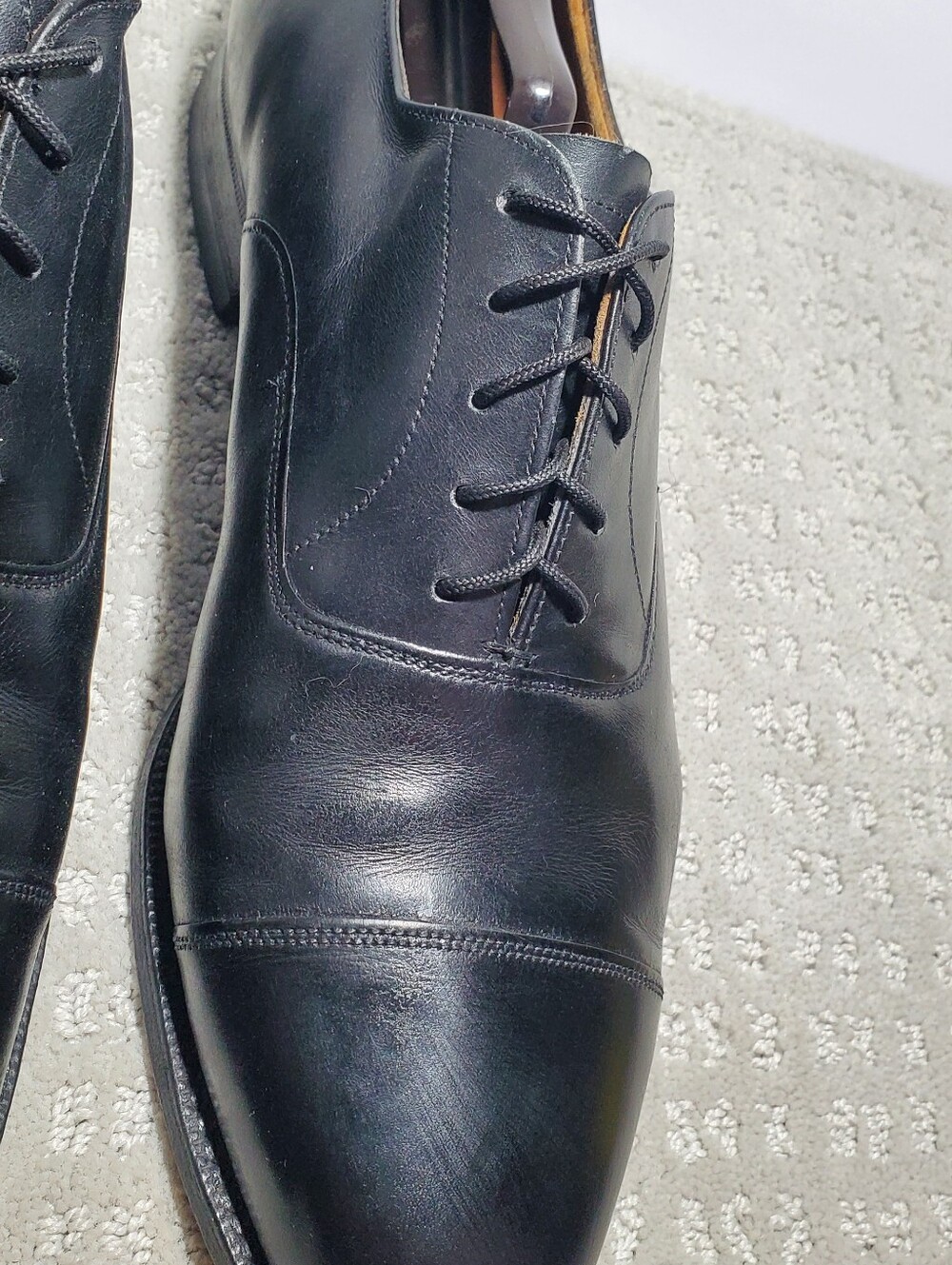 Church's Consul 2.0 black leather cap-toe oxford shoes, featuring a five-eyelet - Picture 13 of 15